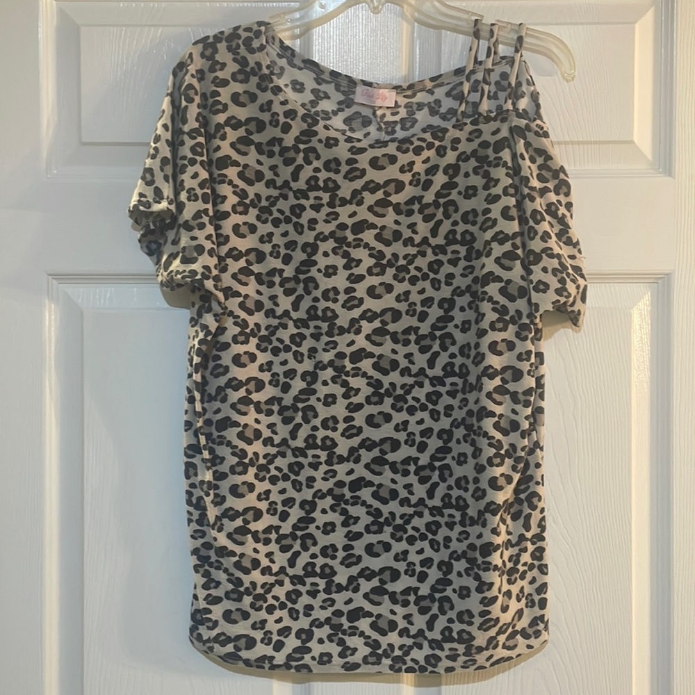 Pink lily top